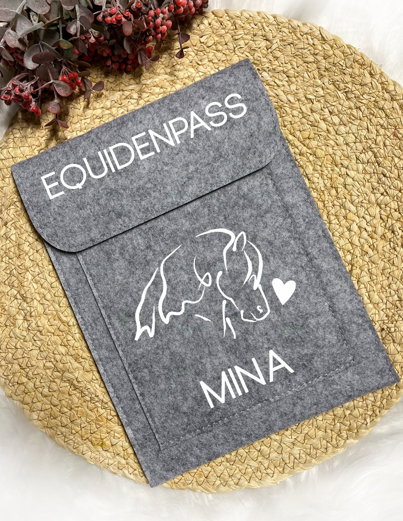 Equidenpasshülle "Herzenspony" l personalisiert