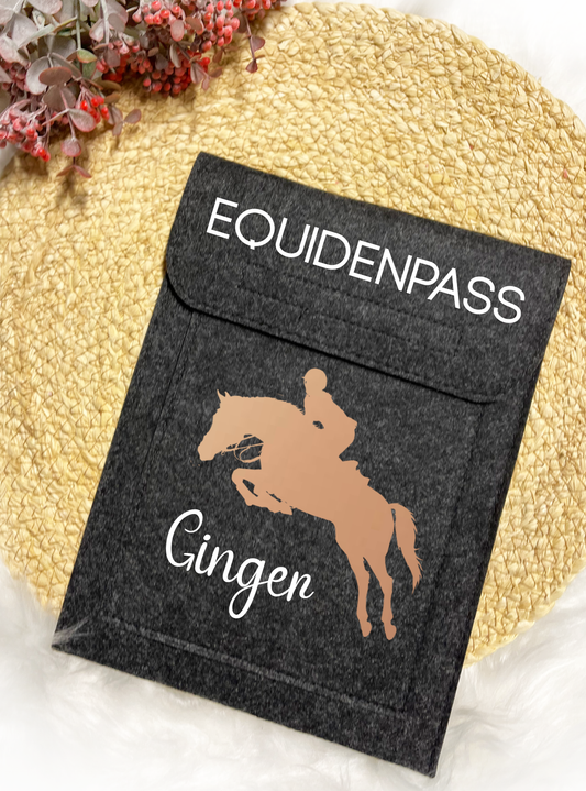 Equidenpasshülle "Springen - Ginger" l personalisiert