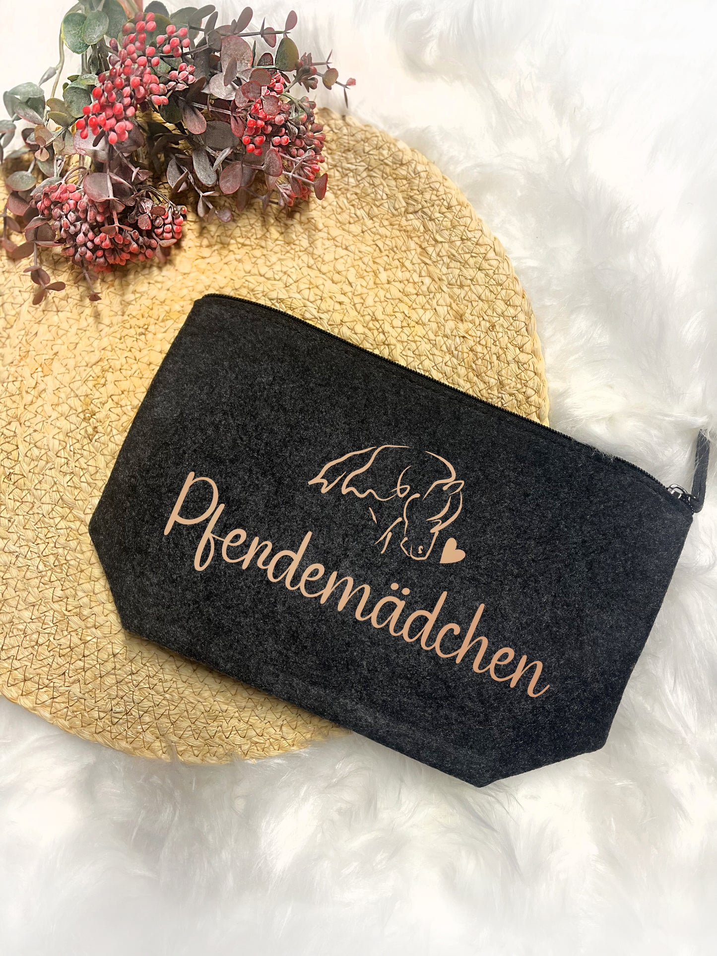 Filz-Täschchen "Pferdemädchen"